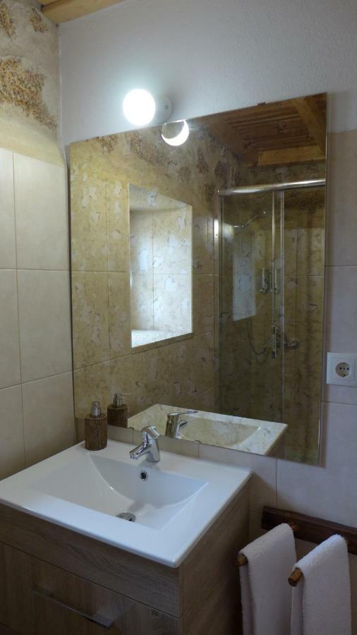 Casas Da Villa - Monsanto - Oliveira E Videira Relva  外观 照片